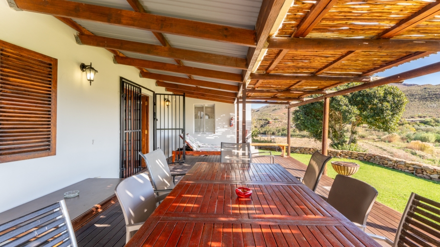 6 Bedroom Property for Sale in Robertson Western Cape